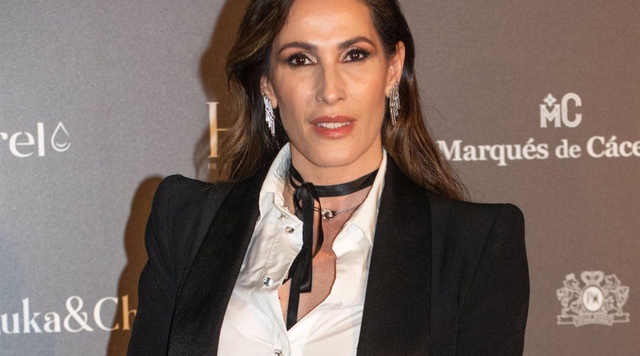 Malú desvela emocionada qué le diría a su yo del pasado y nos habla del gran momento que está atravesando